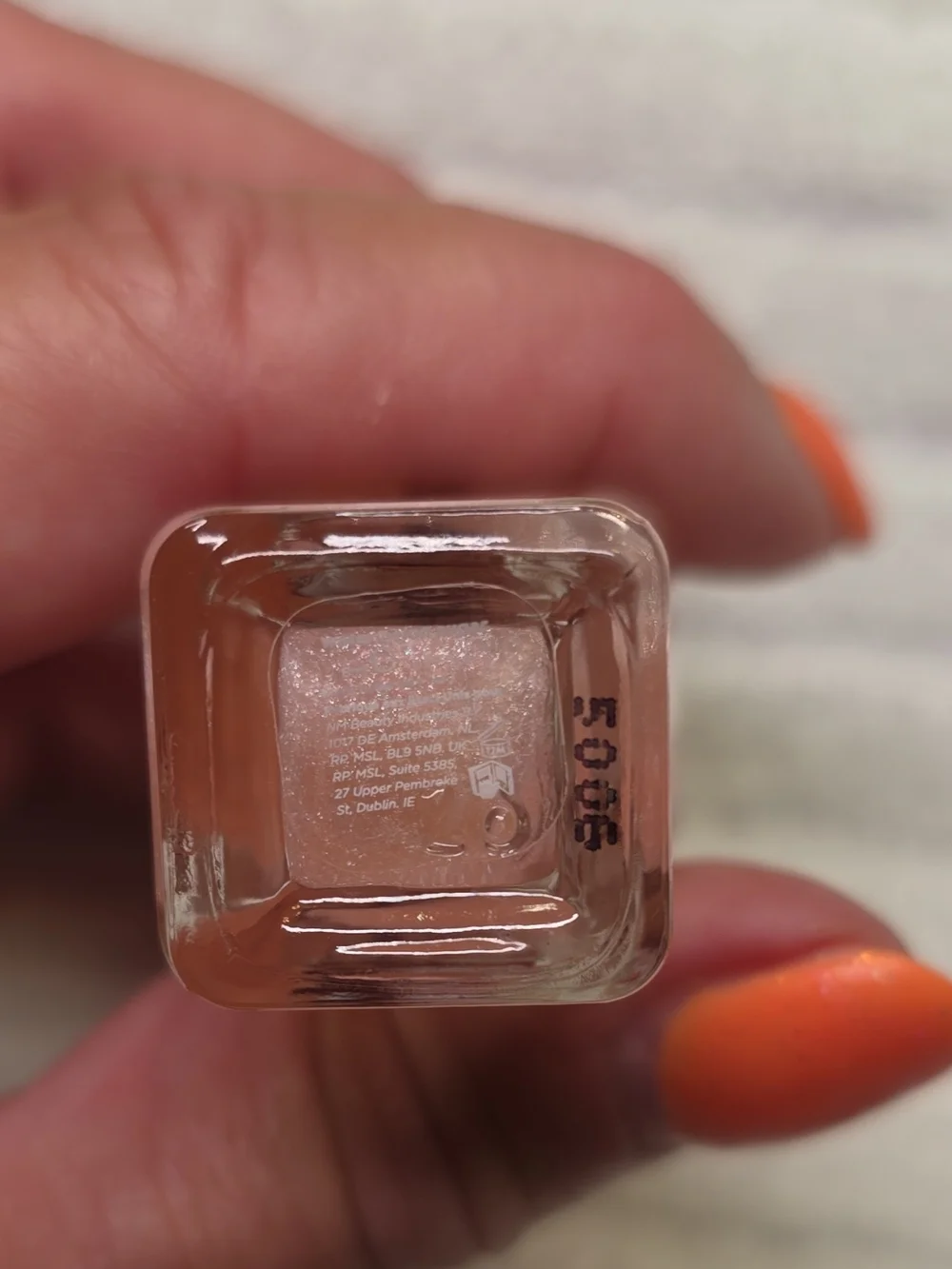 Gisou Honey-Infused Lip Oil — Shimmery Peach